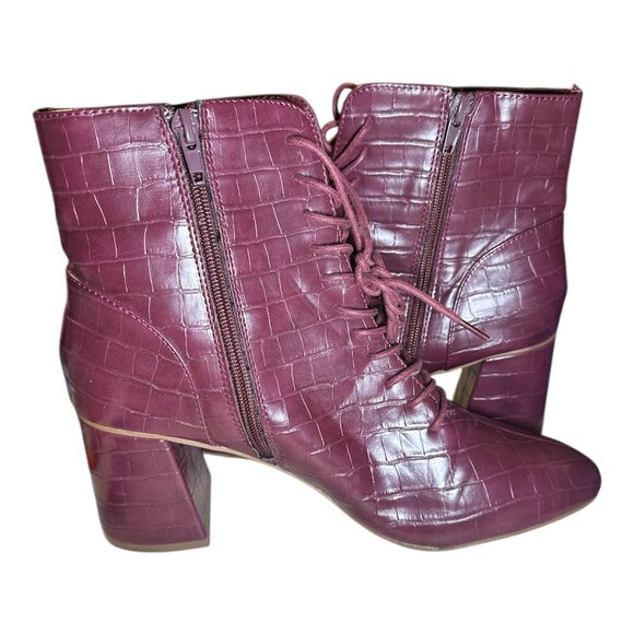 XOXO Women’s Burgundy Victorian Lace-Up Booties Size 9 Croc Embossed - Picture 5 of 10